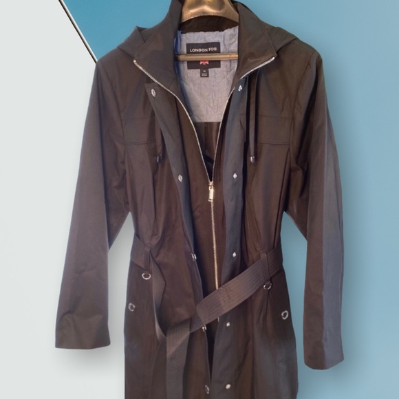 London Fog Trench Coat - Picture 15 of 16